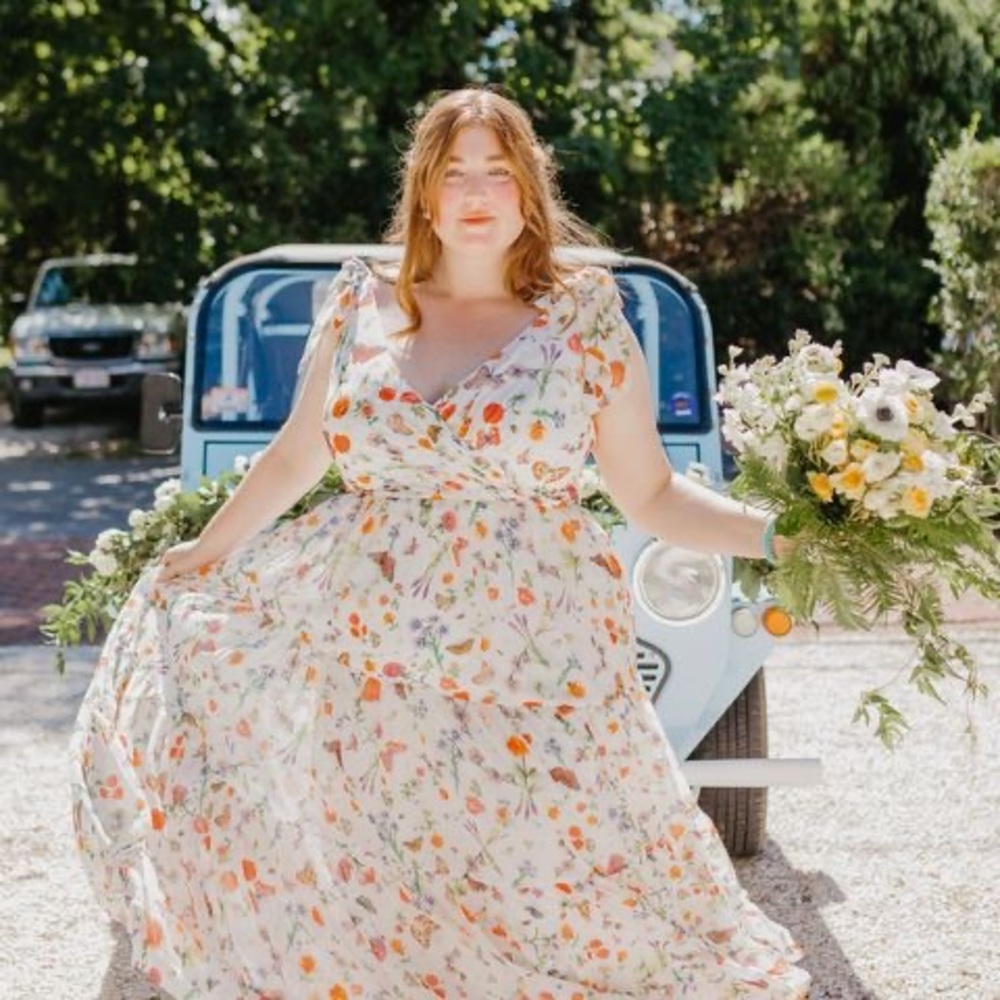 Meet your Posher, Adelia